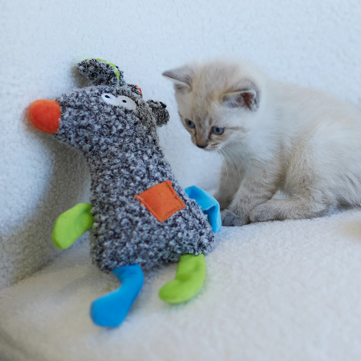 Crinkle Mouse with catnip - Image 3