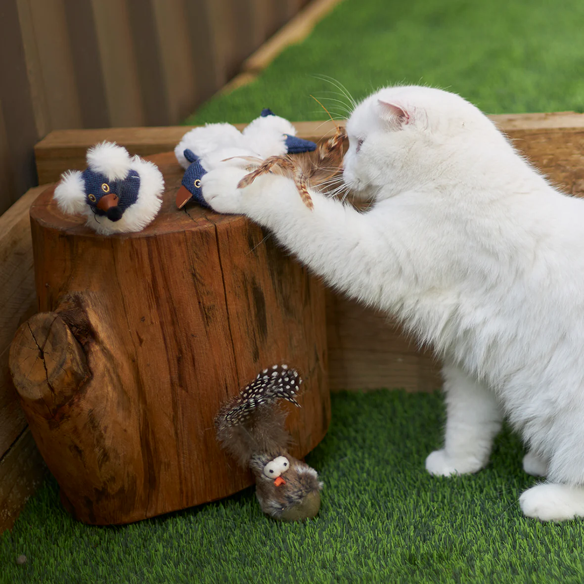 Eco-Friendly Wobble Bird cat toy with recycled materials - Image 11